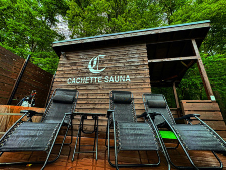 セルフロウリュウ可能、貸し切りサウナ