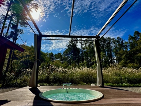 屋外ジャグジー