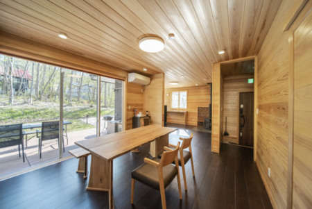 C棟は自然の温もり溢れる木の家