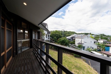 景色を見渡せるベランダ