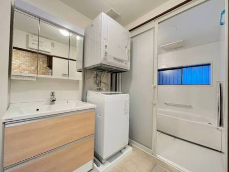 洗濯機・乾燥機・洗面台