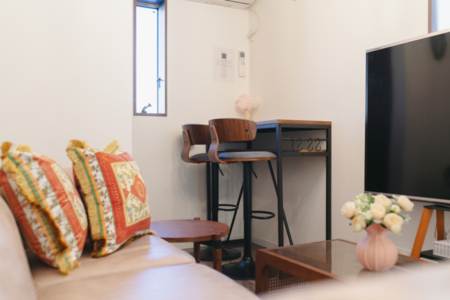 ソファー　デスクワーク