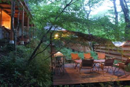 キッチンのあるデッキでBBQなどを