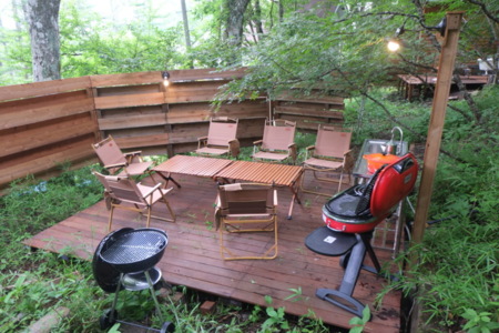 BBQコンロは炭火式とガス式がございます