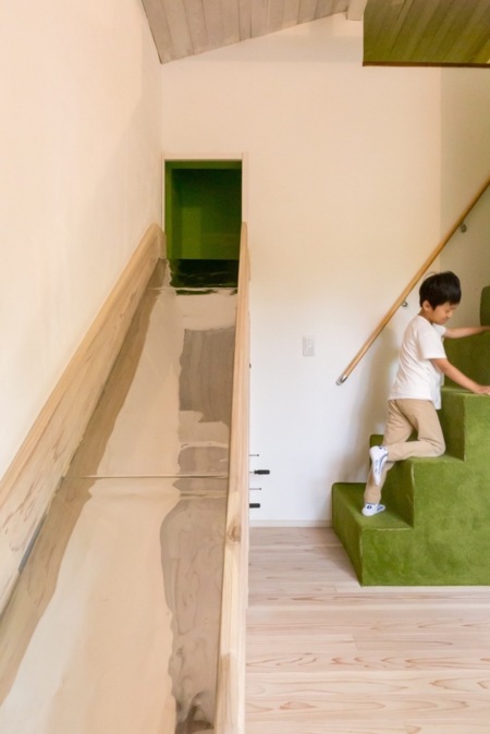 ロフトへの階段