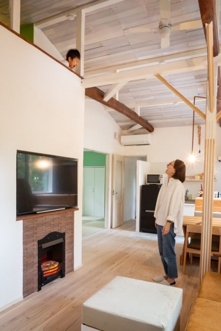 リビング＆ロフト