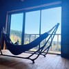 ハンモックに揺られて広大な自然を満喫