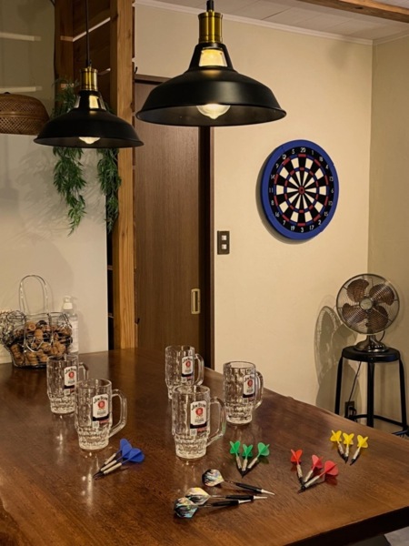 みんなで乾杯！そのあとはダーツ勝負！