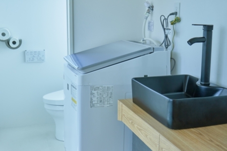 洗面台、洗濯乾燥機