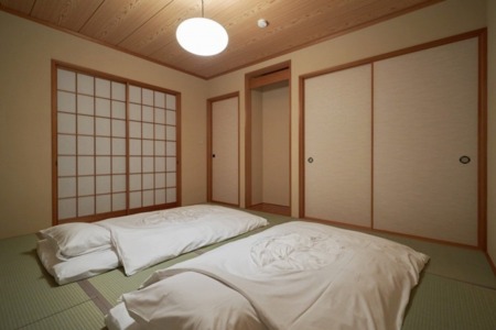 子供も安心の敷布団付き和室