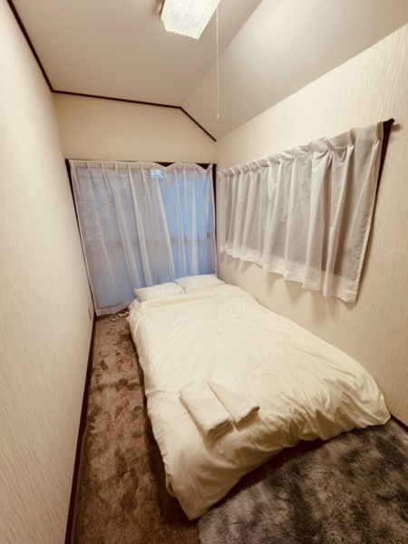 ベッドルーム２