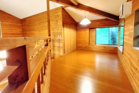 ロフトも広々！