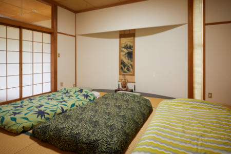 和室が寝室に（マットレス＋お布団）