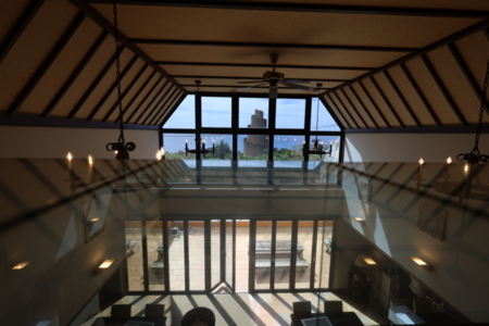 3階吹き抜けからの眺め