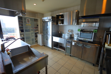 キッチン設備整っています