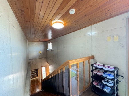 開放感のある吹き抜け天井