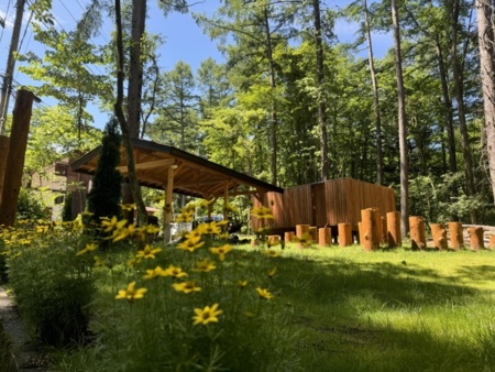 お庭にはアスレチックもあります！