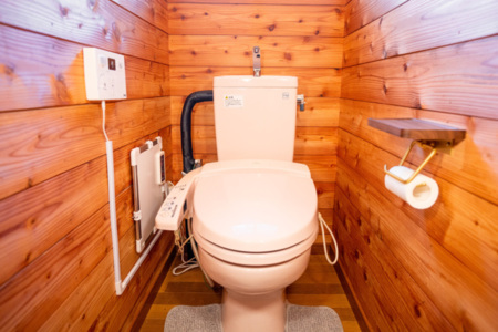 トイレはウオシュレット仕様