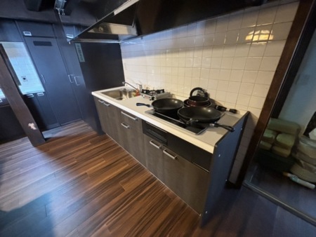 キッチンコンロ（IH)　炊飯器　鍋類