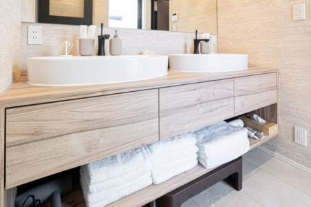 1Fパウダールームにタオル類等を設置