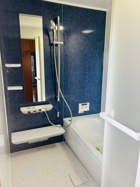 １階だけでなく２階にもお風呂があります