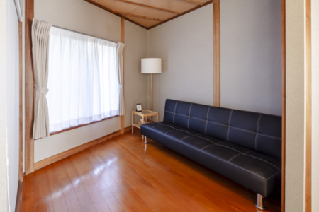 2Fホール