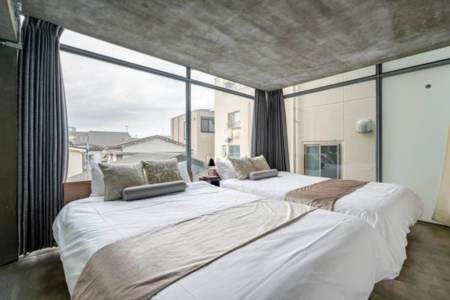 Room2