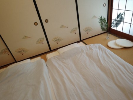 襖で仕切ってプライベート空間に