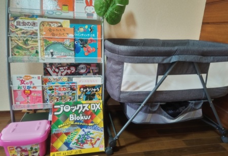 絵本、おもちゃコーナー