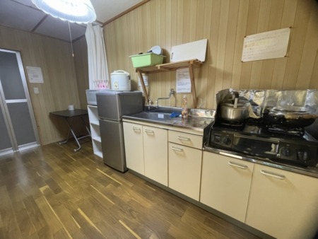 キッチン　電子レンジ・炊飯器など