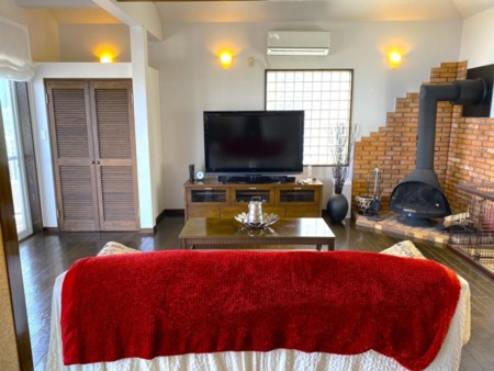 Living Room & TV