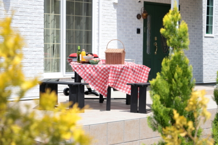 デッキでBBQ