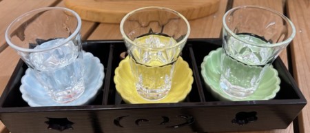 地酒の新酒の耳比べ