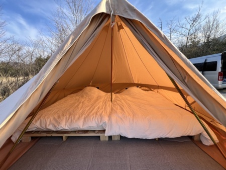 グランピングシルバー_テント内