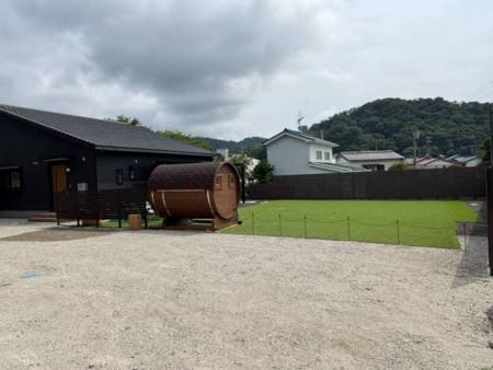 無料駐車スペース。6台駐車可能！