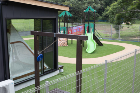 ジップラインで遊べます