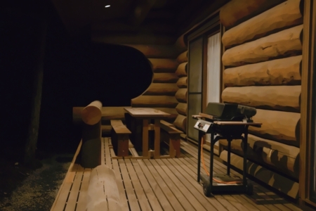 屋外にはBBQを完備