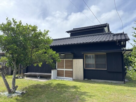 外観　メインエントランス側　