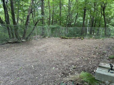 小さな庭がありミニスポーツも楽しめます