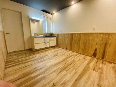 女性専用の化粧室です。