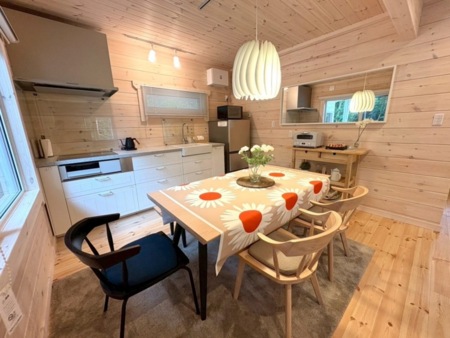 おしゃれなキッチンでいつもと違った食卓を