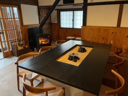 囲炉裏ダイニング