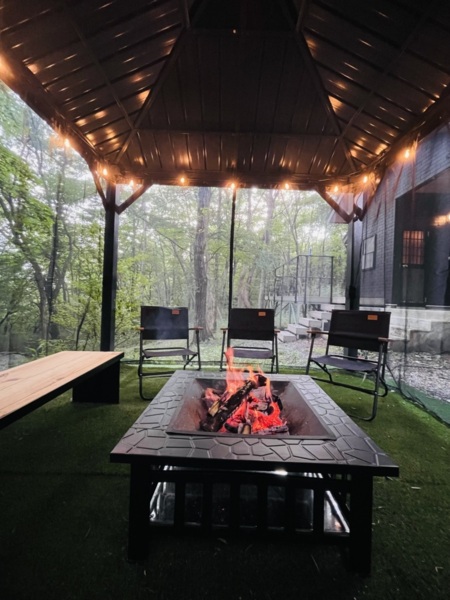 虫よけネット完備のBBQエリア