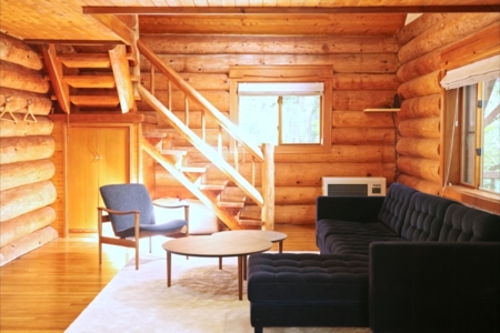 日中のリビング