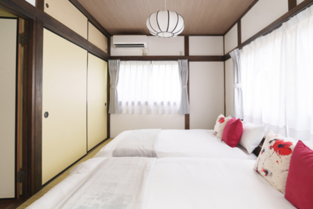 2F 寝室A（Dベッド2台）