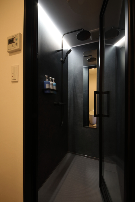 シャワールーム