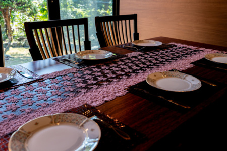 6名様分の和洋食器類を用意してあります