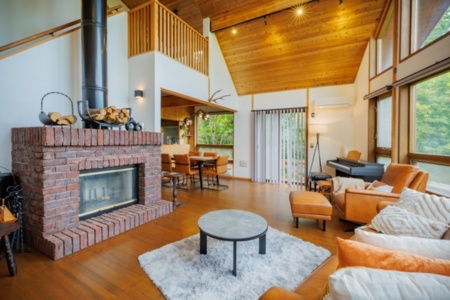 リビング（薪ストーブ利用不可）