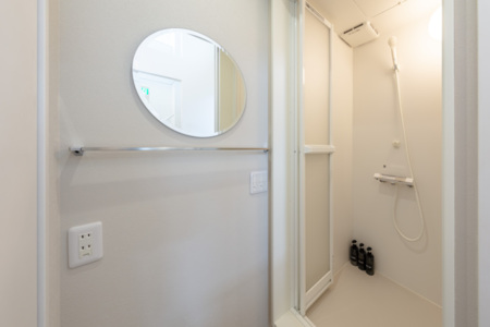 バスルーム（シャワーのみ）