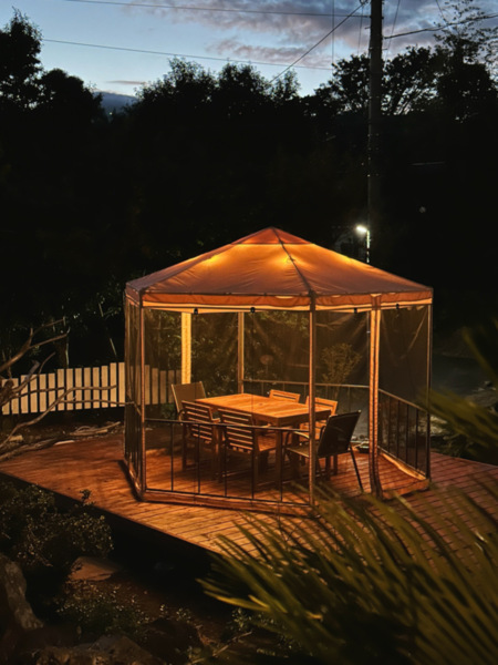 1階テラス（夜）